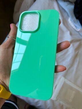 Amazon Mint Green Glossy Phone Case - Slim Fit